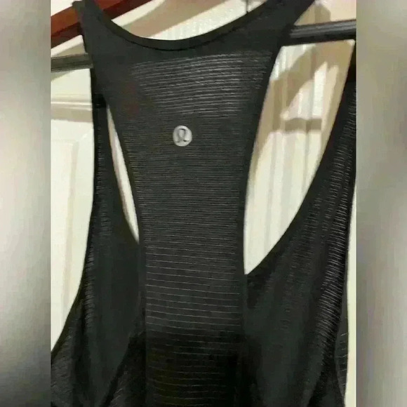 Lululemon what the sport singlet black and gold striped tank size small - Picture 1 of 11